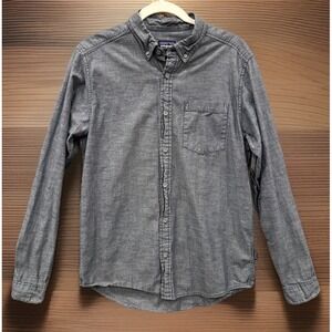 Patagonia Shirt Women Medium Blue Chambray Lightweight Button Up Organic Cotton